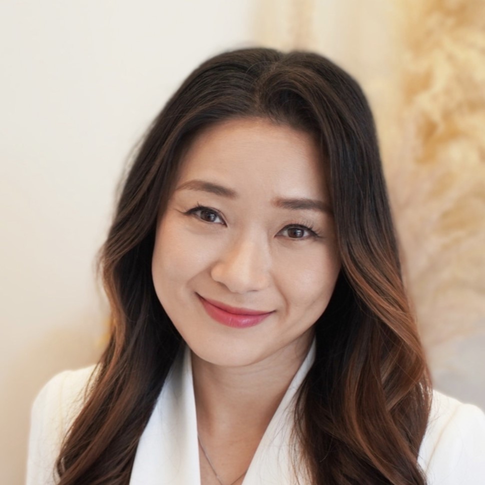 Dr Sunee Kim